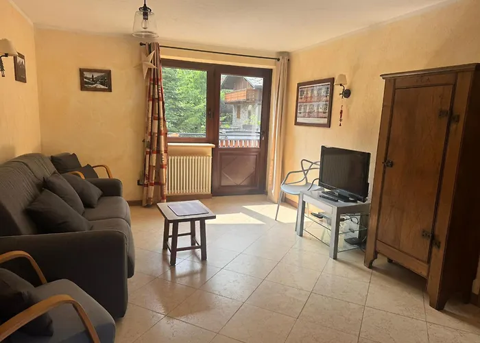 We Are 4810 Le Piolet 아파트